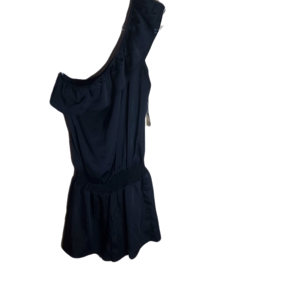 Soulmates Black One Shoulder Romper Sz L